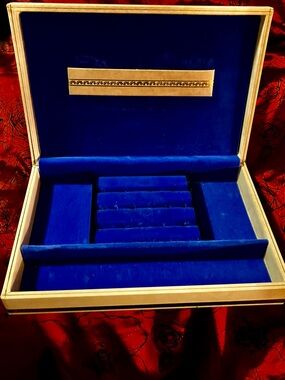 Men’s Vintage SWANK Blue Velvet Jewelry Box 3 Crowns Philippe Leatherette Sweden